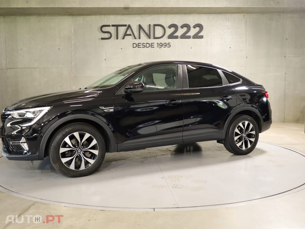 Renault Arkana 1.6 E-Tech Business