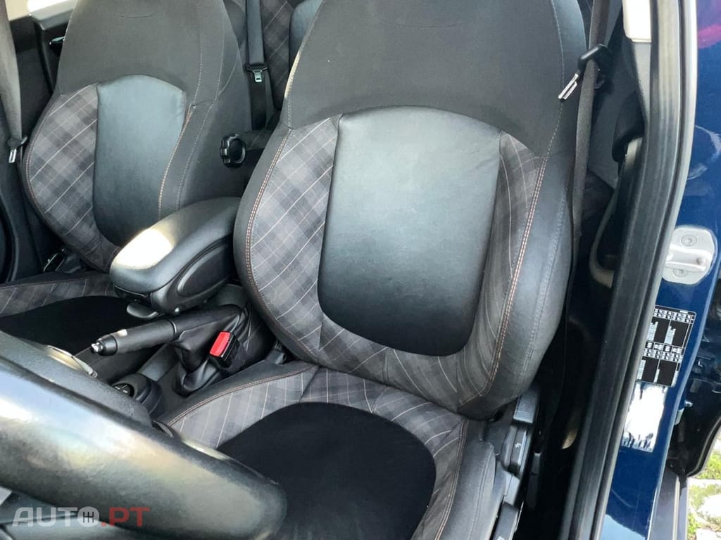 MINI Cooper Seven edition