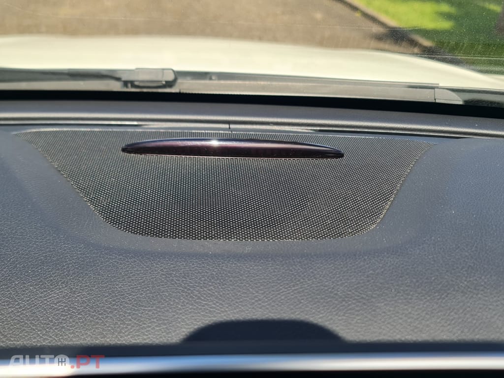Mercedes-Benz CLA 220 d Shooting Brake AMG Line Aut.