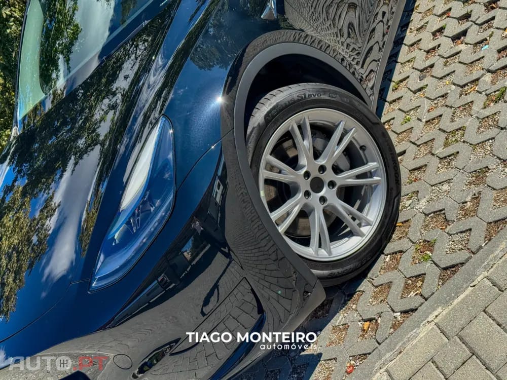 Tesla Model Y Tração Traseira