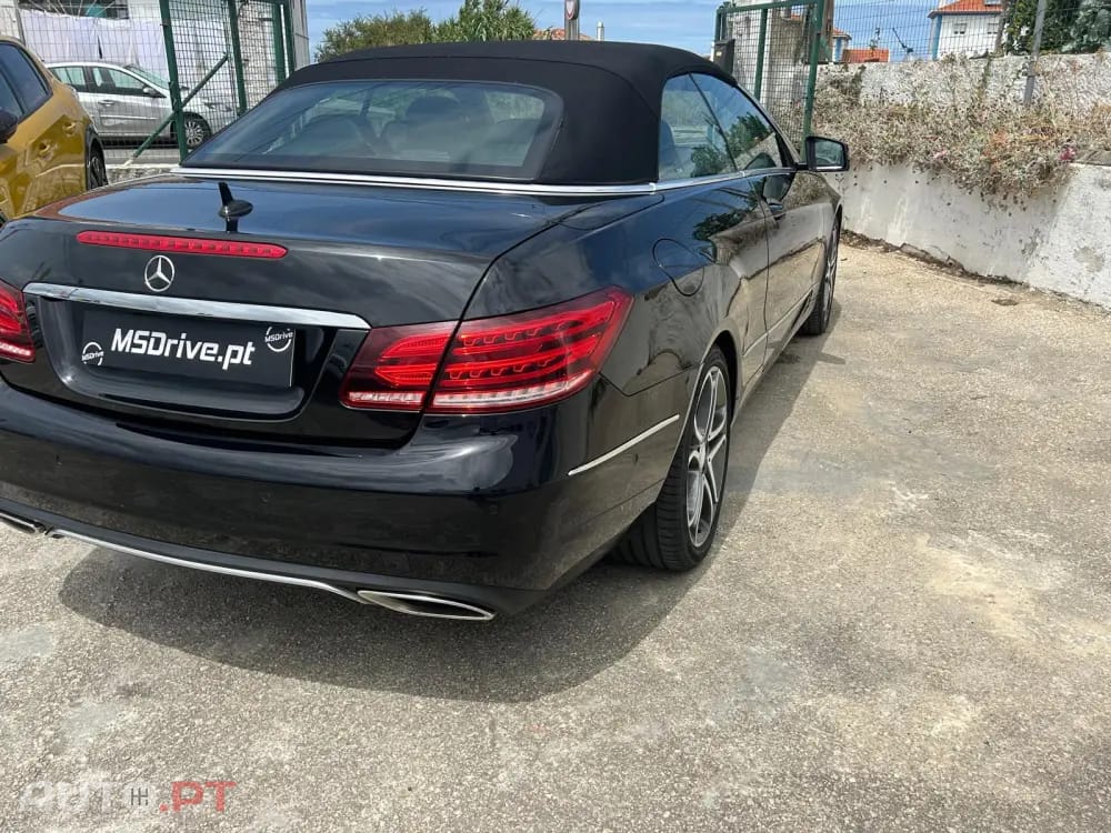 Mercedes-Benz E 220 BlueTEC Auto