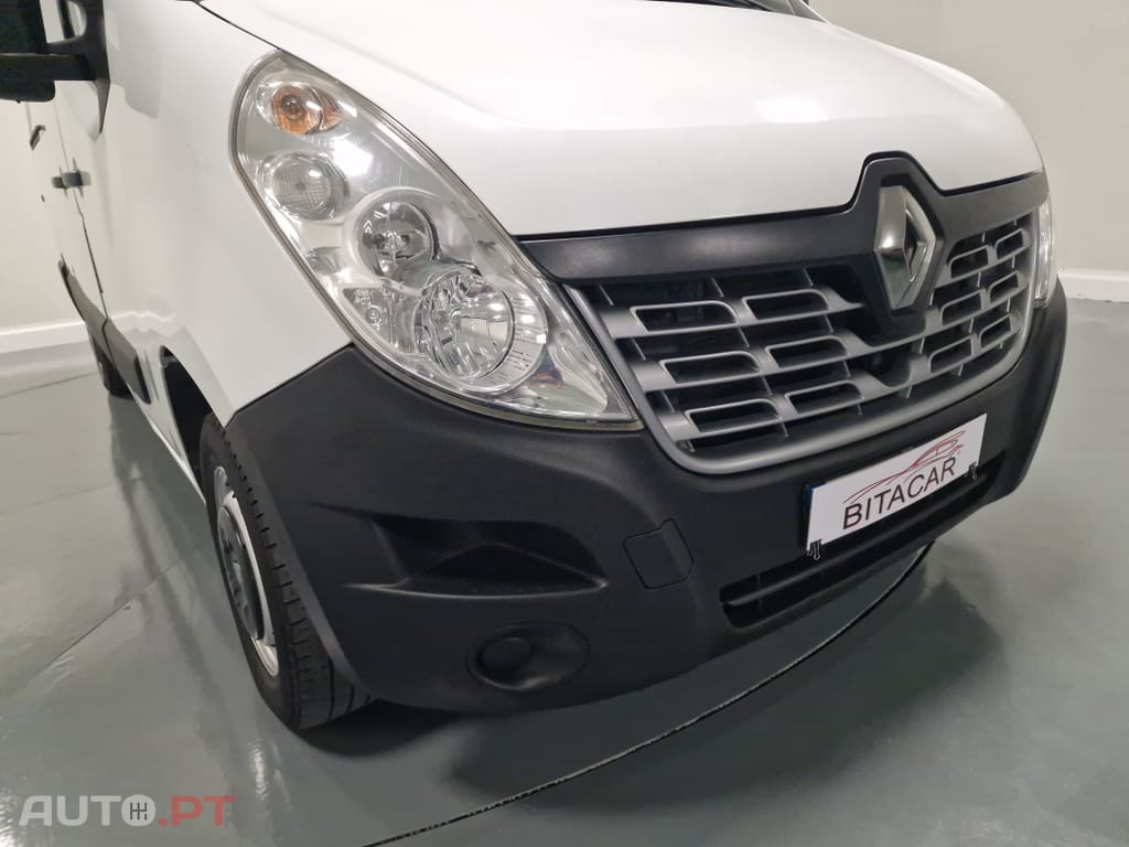Renault Master 2.3 dCi L2H2 3.3T 130CV IVA DEDUTIVEL