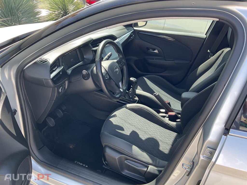 Opel Corsa 1.2 T Elegance
