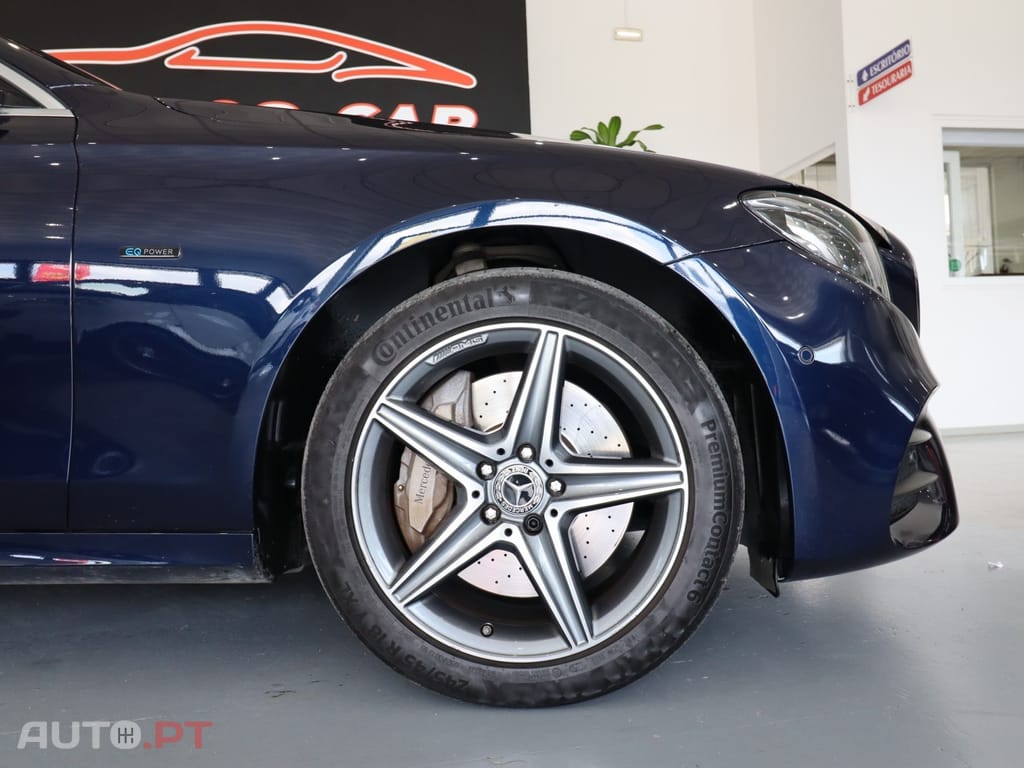 Mercedes-Benz E 300 De Avantgarde
