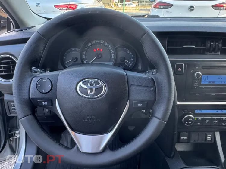 Toyota Auris Touring Sports 1.4 D-4D Active+AC