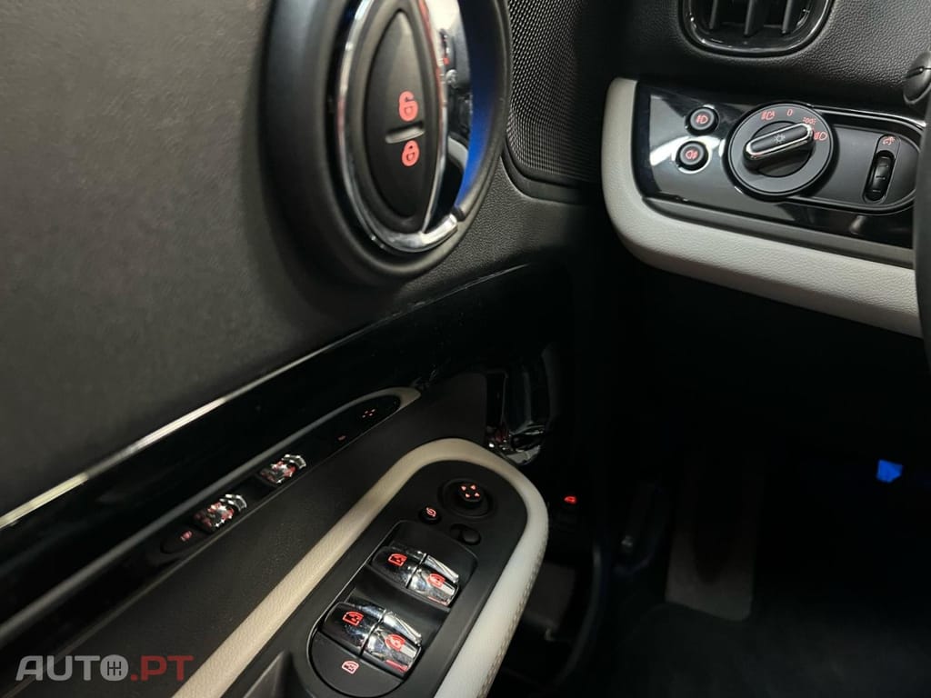 MINI Countryman Cooper S E ALL4 Auto