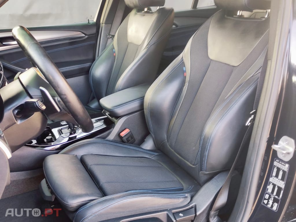 BMW X3 20 d xDrive Pack Desportivo M