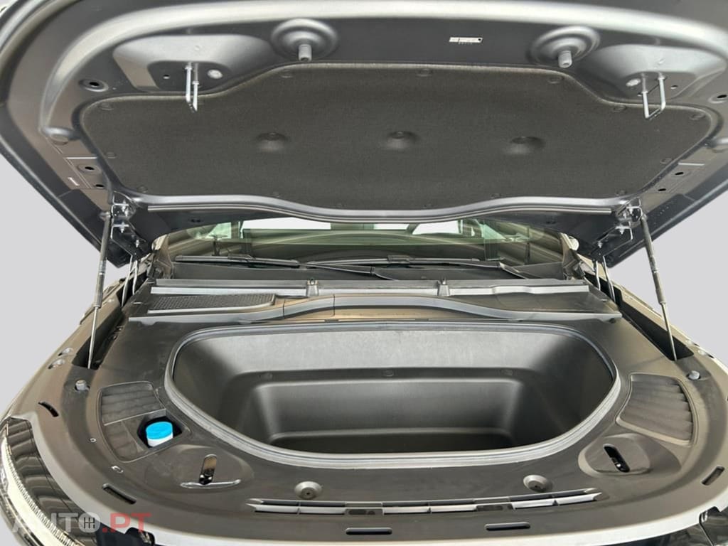 XPeng G9 AWD Performance