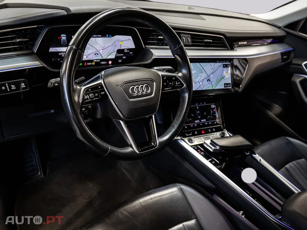 Audi E-Tron I.V.A DEDUTÍVEL  50 Q BLACK ACC