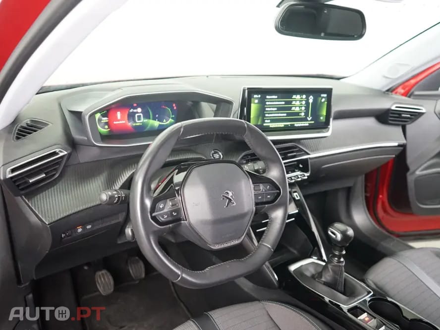 Peugeot 2008 1.2 PureTech Allure