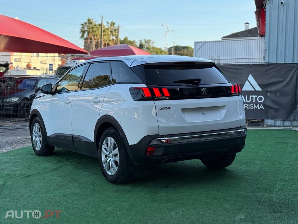 Peugeot 3008 1.5 BlueHDi Active Pack EAT8