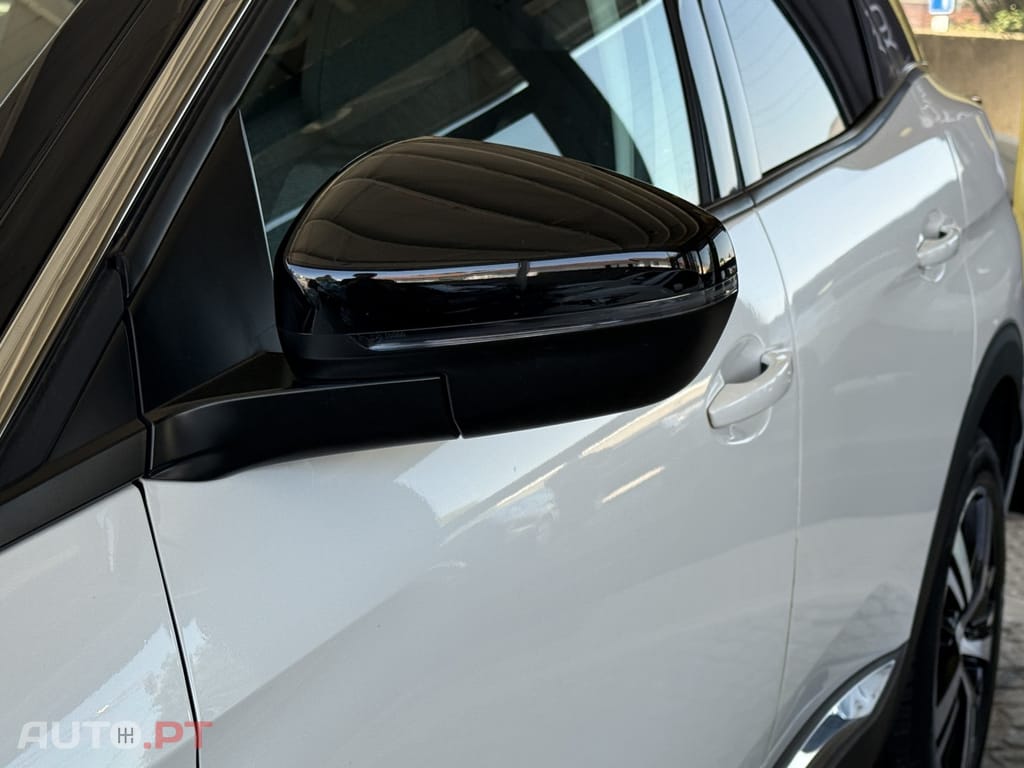 Peugeot 3008 1.2 PureTech Allure EAT8