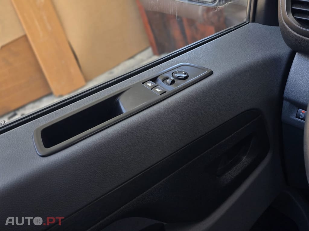 Peugeot Expert 2.0 BlueHDi L2H1 Premium Standard