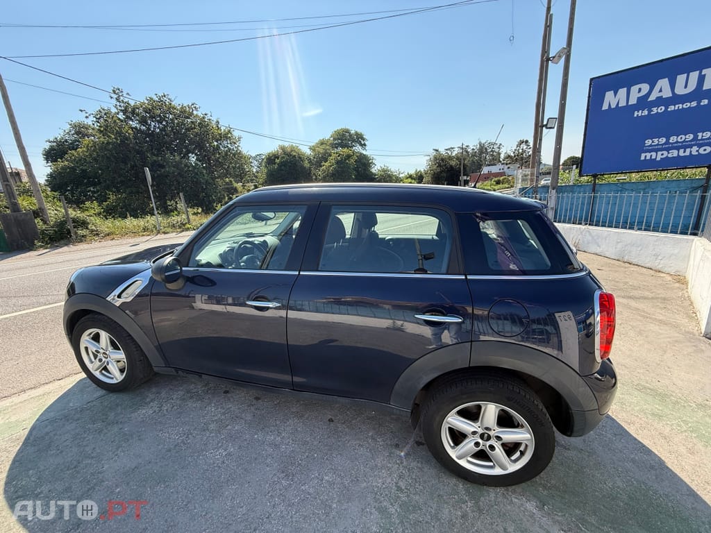 MINI Countryman One D