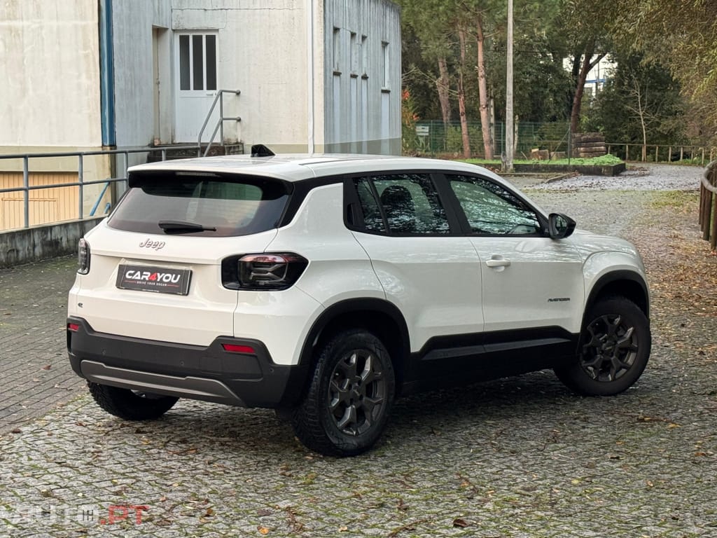 Jeep Avenger 54 kWh Longitude