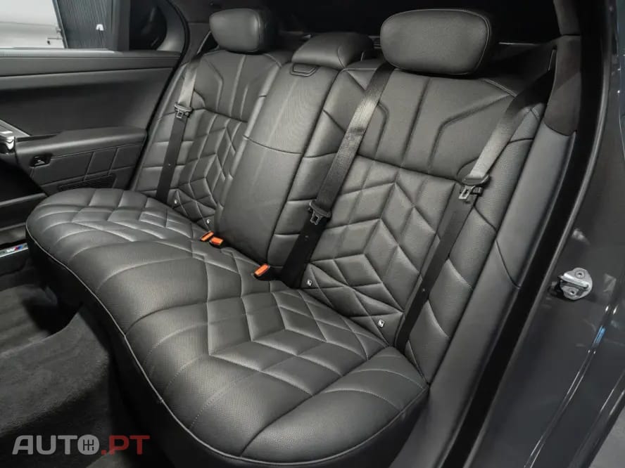 BMW 750 750e xDrive Pack Desportivo M