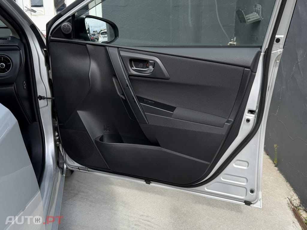 Toyota Auris 1.4 D-4D