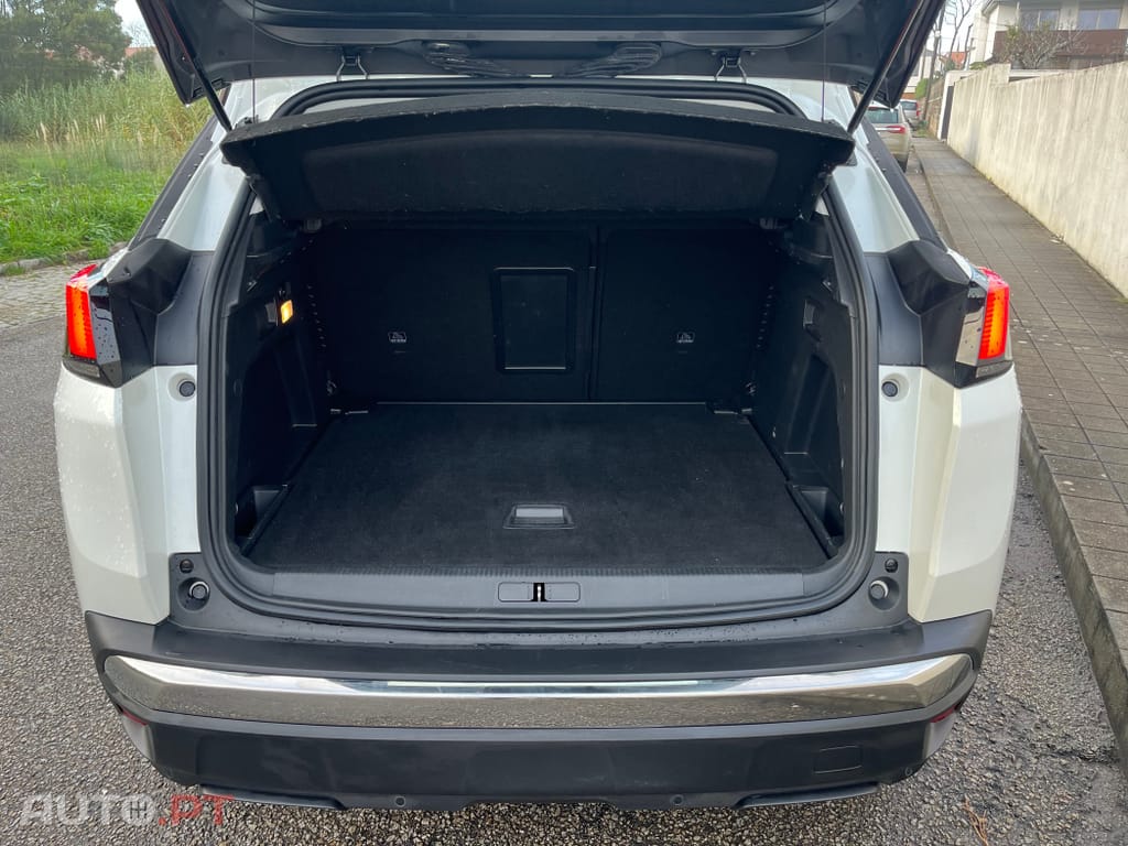 Peugeot 3008 1.5 BlueHDi Allure