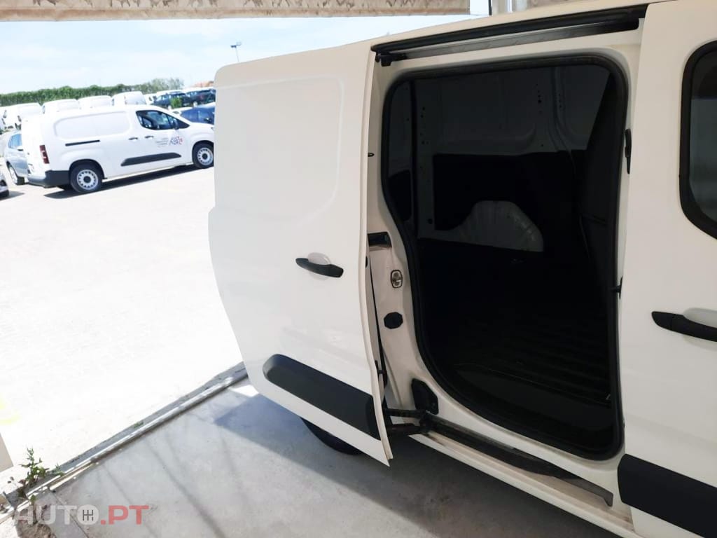 Toyota Proace City 1.5D L1 Comfort - IVA Dedutível