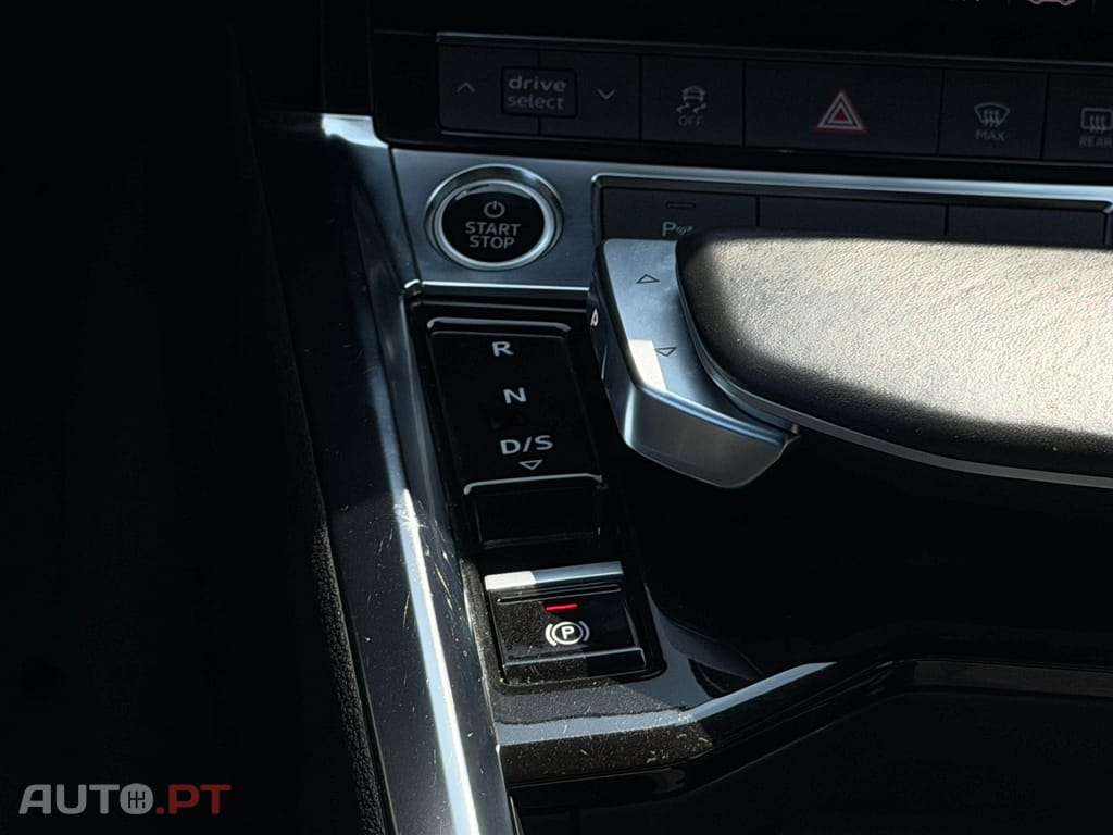 Audi E-Tron 55 quattro S line