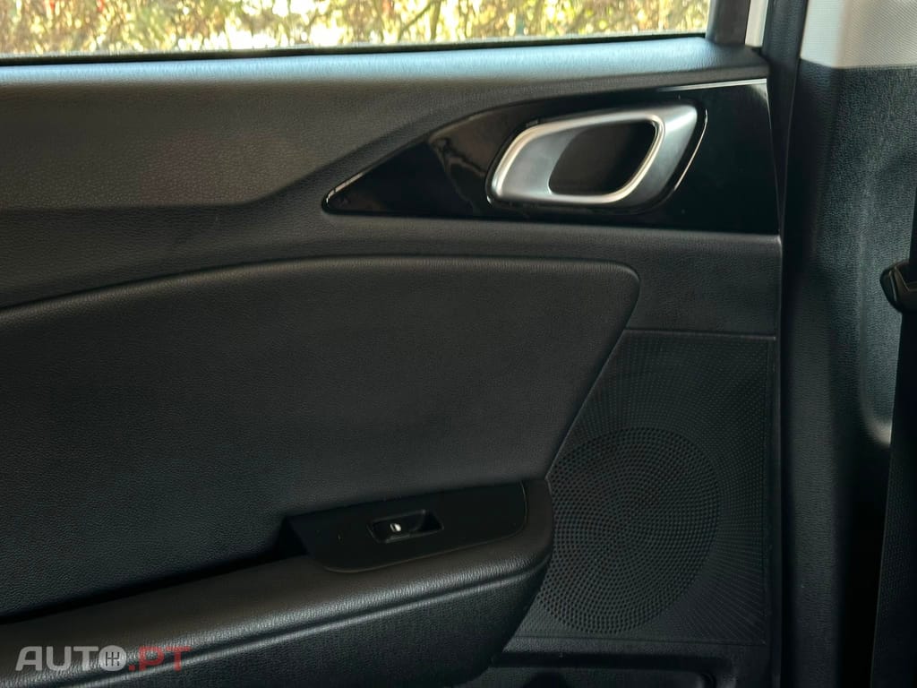 Kia Xceed 1.6 GDi PHEV Tech