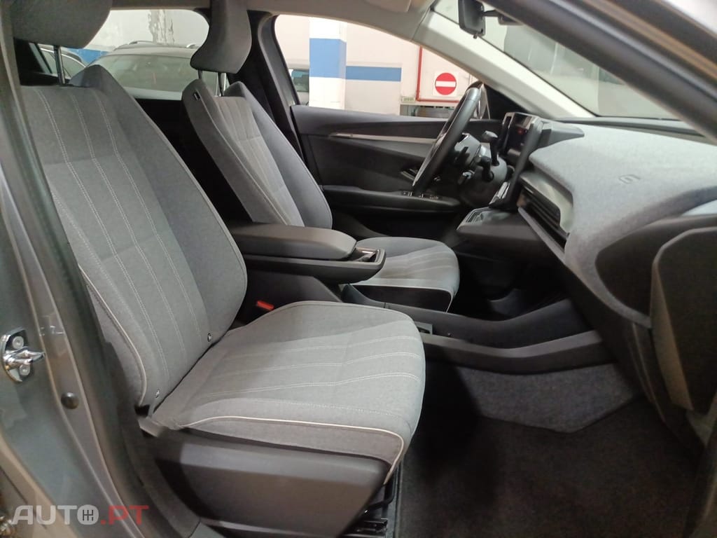Renault Mégane E-Tech EV60 220hp optimum charge Equilibre