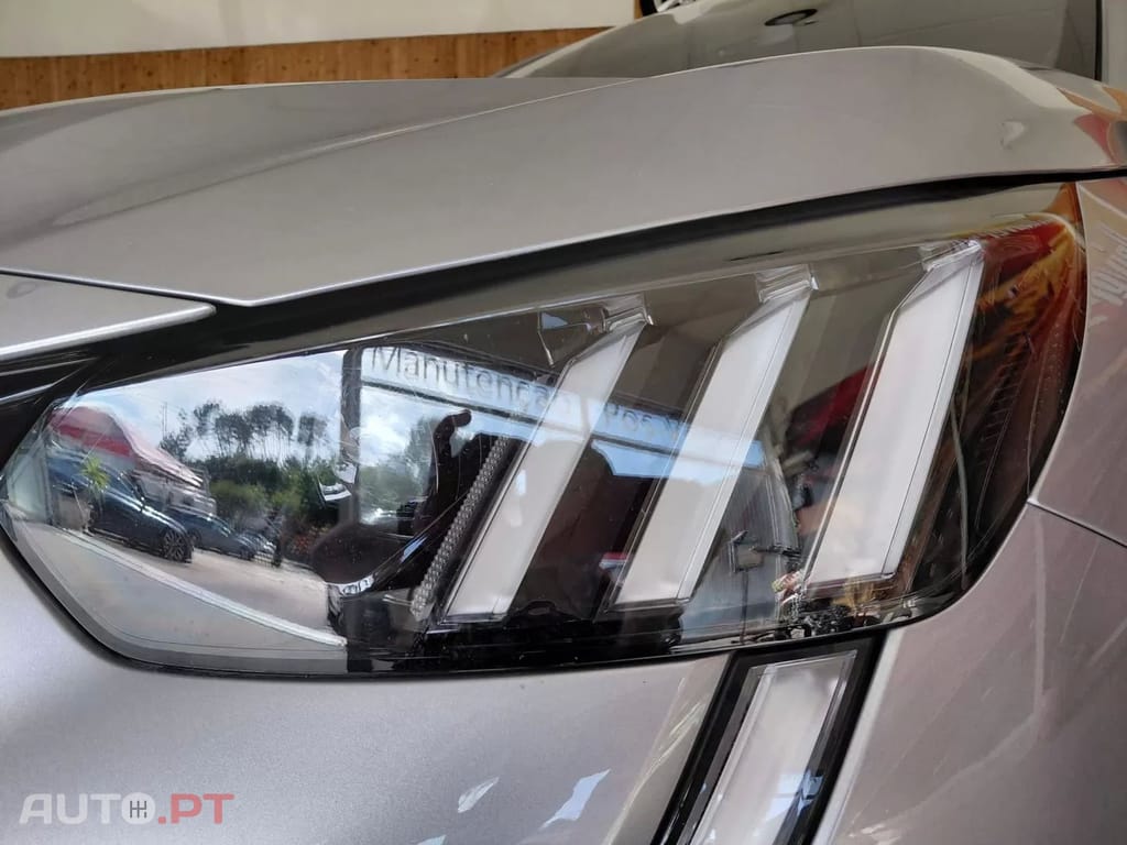 Peugeot E-208 50 kWh GT Pack