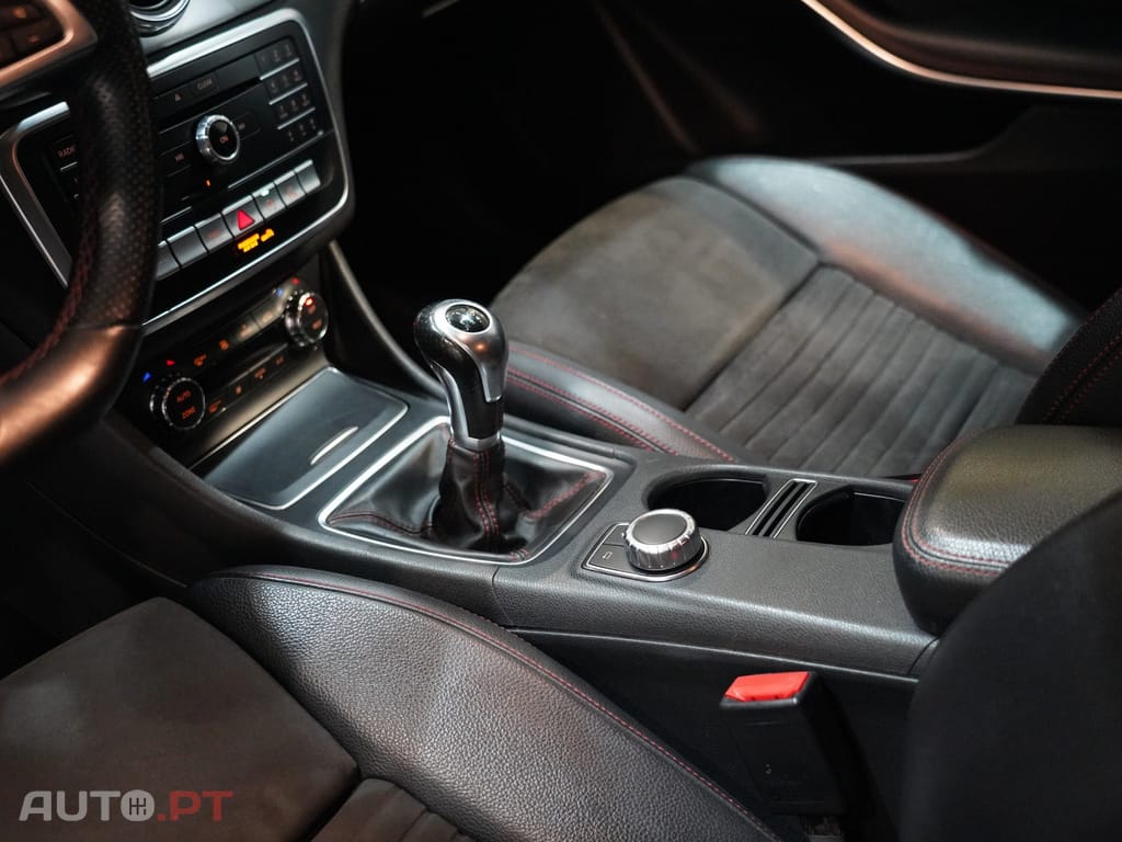 Mercedes-Benz GLA 180 CDi AMG Line