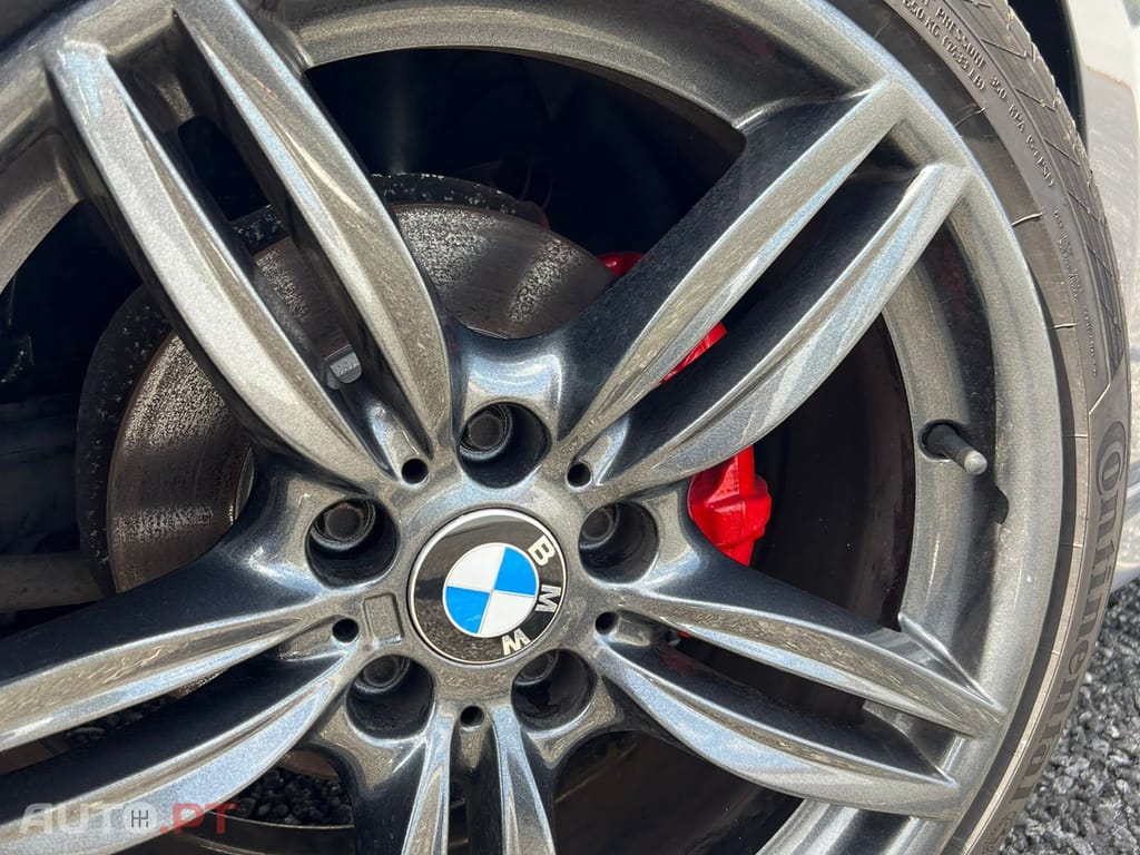 BMW 318 d Touring Pack M