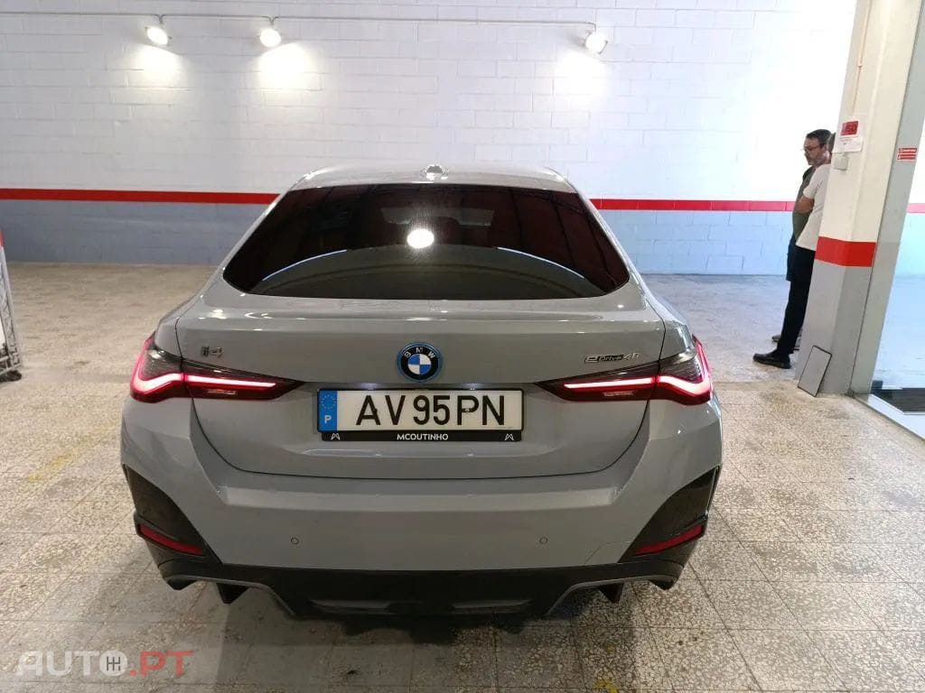 BMW i4 eDrive40 Desportiva M