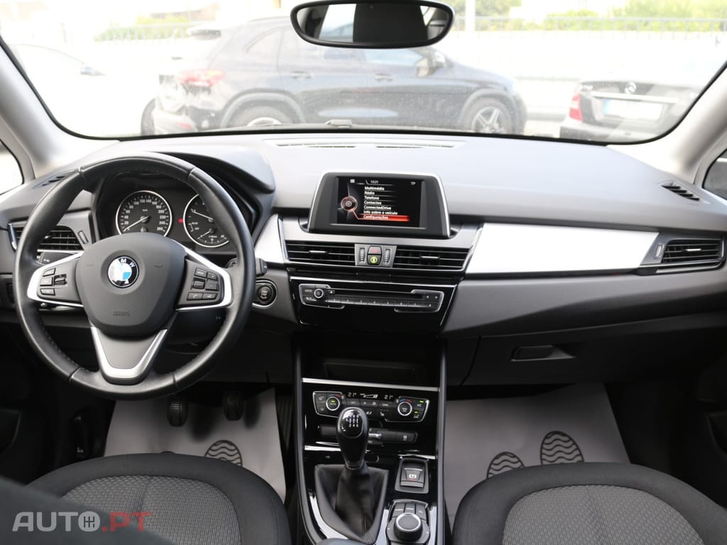 BMW 216 d