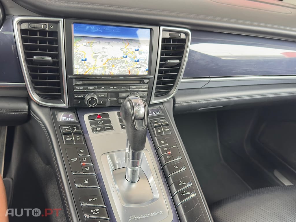 Porsche Panamera S Hybrid