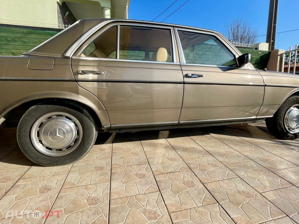 Mercedes-Benz 200 Classico