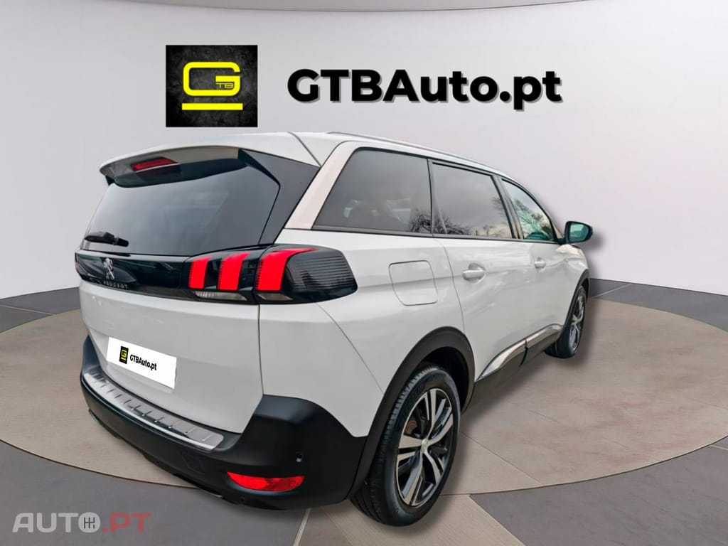 Peugeot 5008 130CV  EAT8 BlueHdi Allure