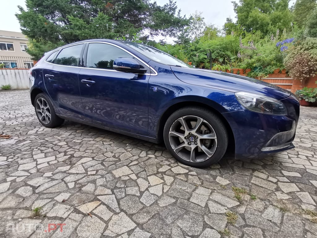 Volvo V40 ocean race D4