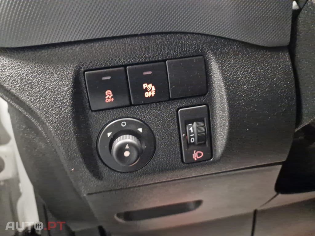 Peugeot Partner 1.6 BlueHDi L1 Premium 3L