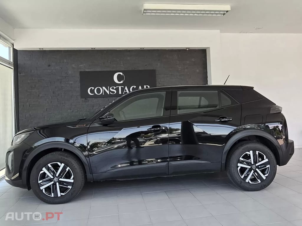Peugeot 2008 1.2 PureTech Style