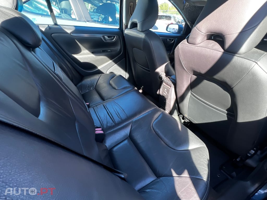 Volvo S60 D5