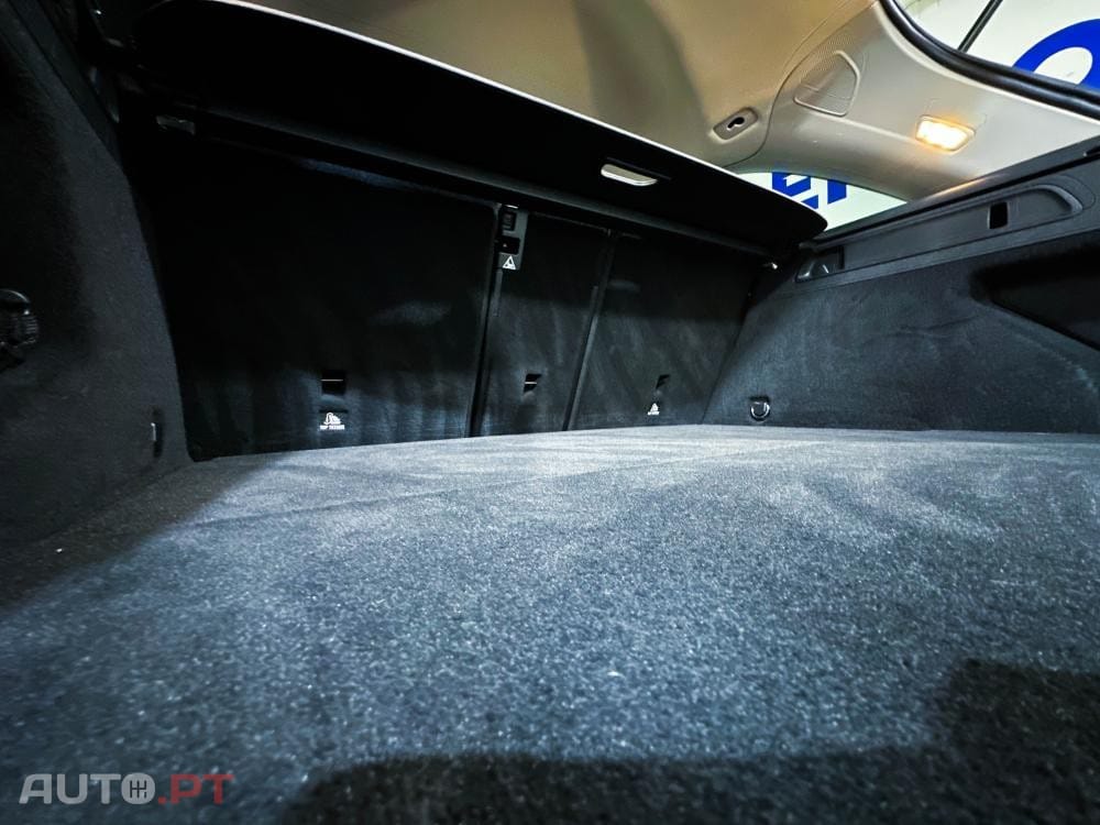 Mercedes-Benz GLC 300 de 4Matic 9G-TRONIC AMG Line