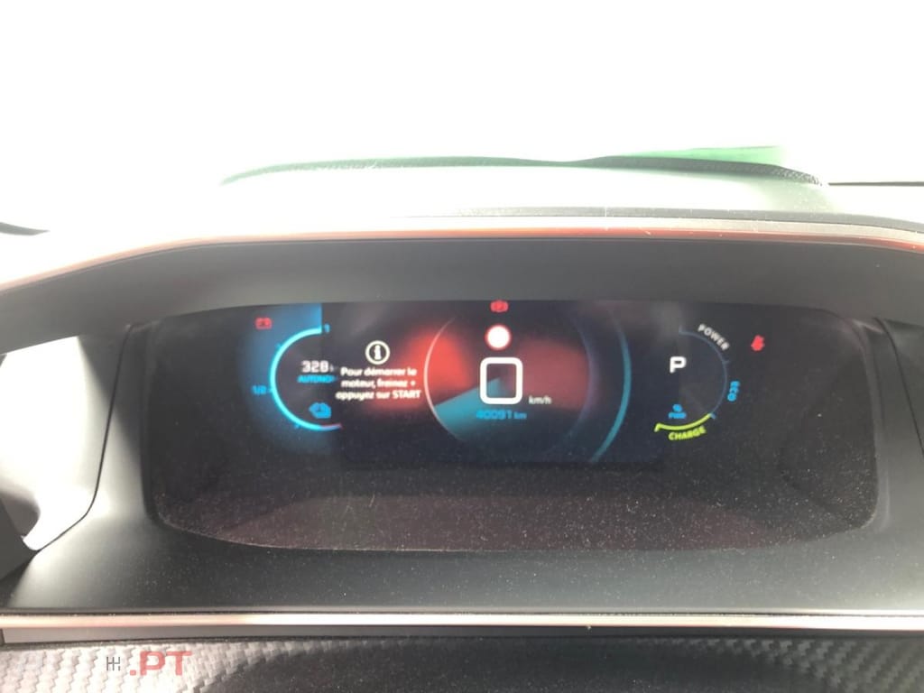 Peugeot E-208 50 kWh Roadtrip