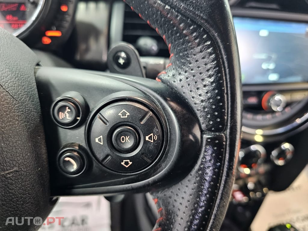 MINI Cooper SD Auto Desportiva