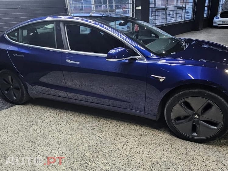 Tesla Model 3 Long Range RWD