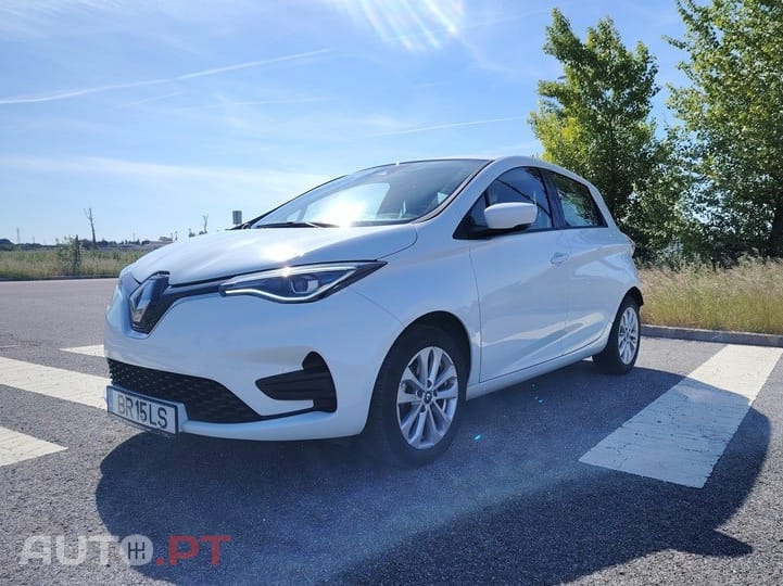 Renault Zoe (c/bateria) 52kwh experience + assentos aquecido + extras