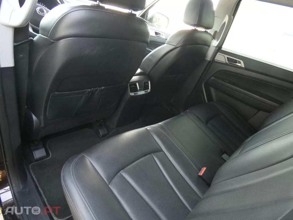 SsangYong Musso Grand 4WD Sapphire