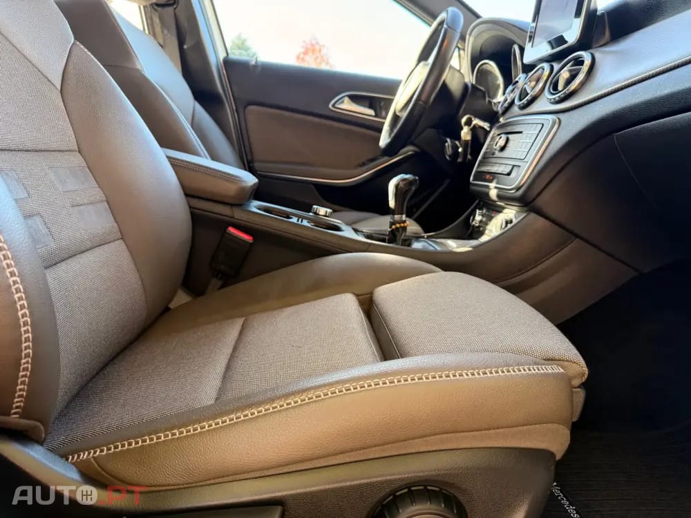 Mercedes-Benz GLA 180 d SENSATION