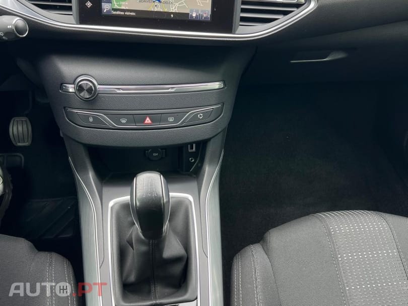 Peugeot 308 PureTech 110 Stop & Start Allure