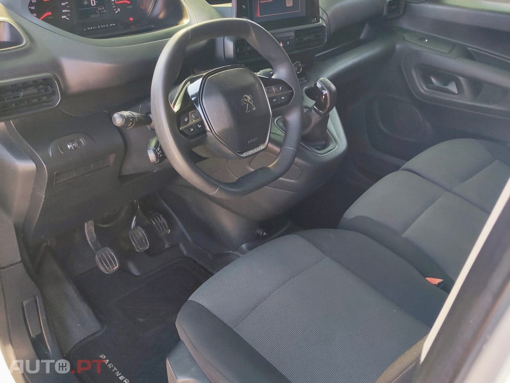 Peugeot Partner 1.5 BlueHDi Premium Longa