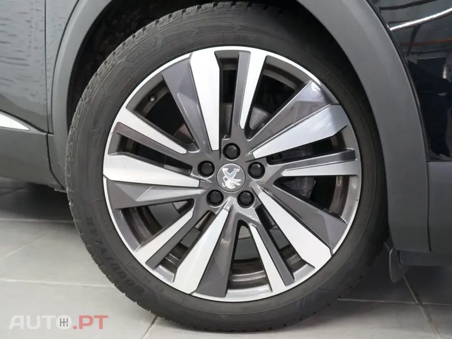 Peugeot 5008 1.2 PureTech Allure Pack