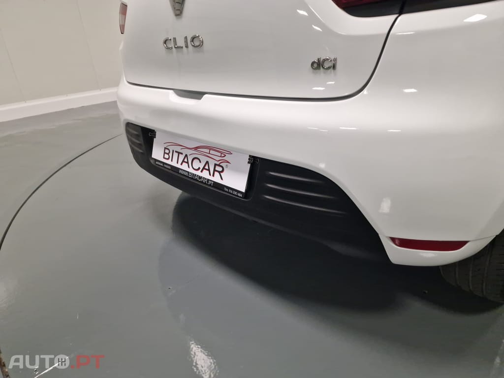 Renault Clio SOCIETE 1.5 DCI ZEN IVA DEDUTÍVEL