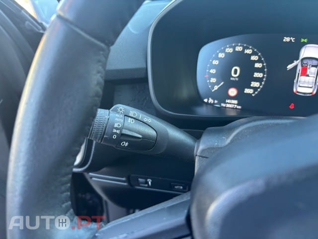 Volvo XC40 1.5 T3 Tech Edition